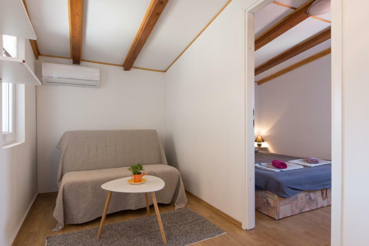 Apartment Amans 1 Pula Extérieur photo